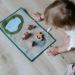 Wooden Travel Toy, Pocket Play Savannah – photo 2