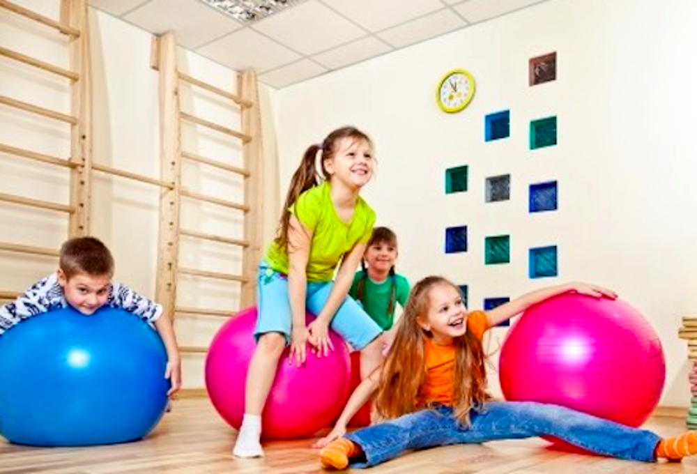Sport per bambini maschi e femmine: esiste ancora una differenza?