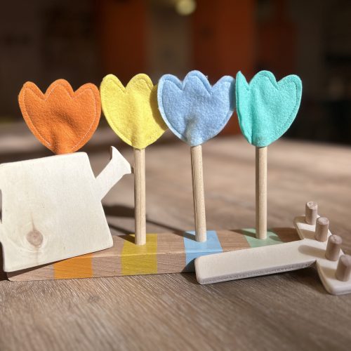 Wooden Tulip Garden Toy, The Little Gardener – photo 2
